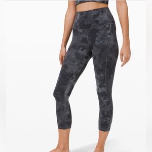 Lululemon align HR Crop 23” *Pockets